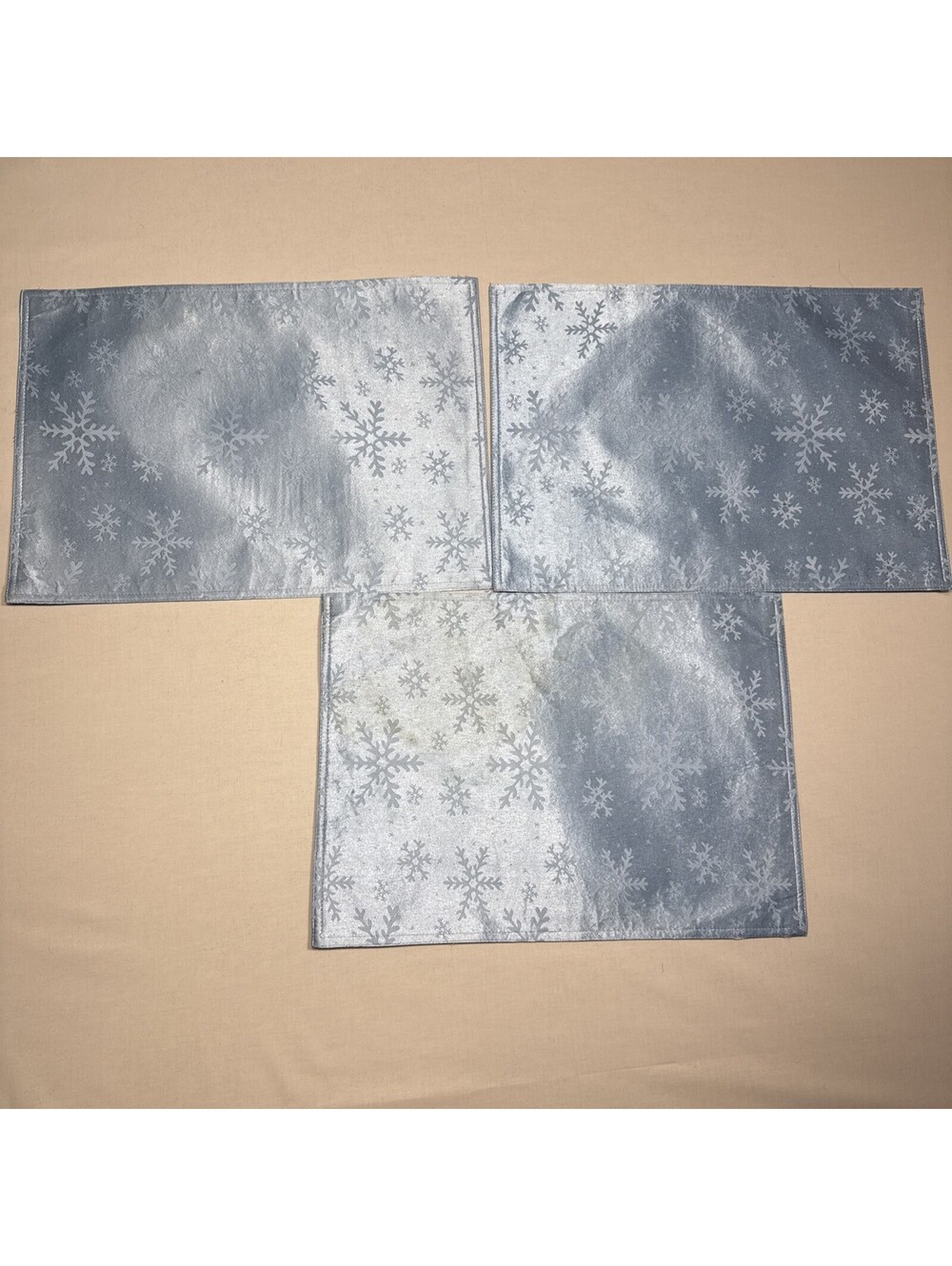 Snowflake Placemats One Has A Slight Stain